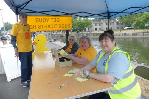 srd-2023-duck-ticket-volunteers
